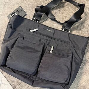 Baggallini Black Travel Tote